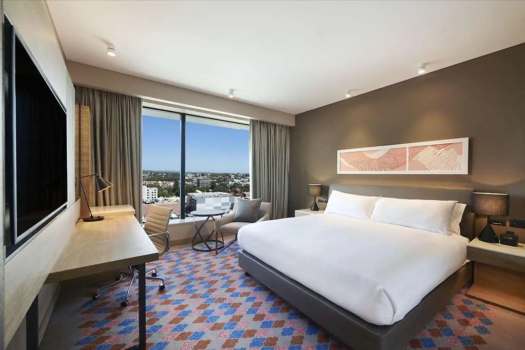 Hotel Doubletree By Hilton Perth Northbridge 4*,