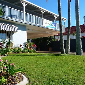 Blue Pelican 3* Tweed Heads