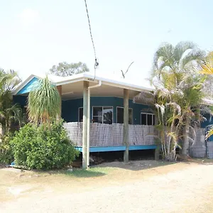 Homestay Castaway House- No Parties - No Pets Agnes Water